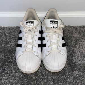 Adidas Superstar